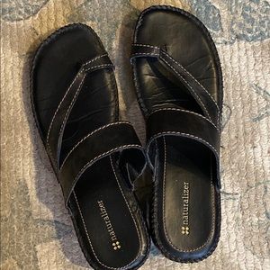 Naturalizer Leather Sandals
